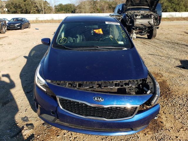 Photo 4 VIN: 3KPFL4A70JE249833 - KIA FORTE LX 