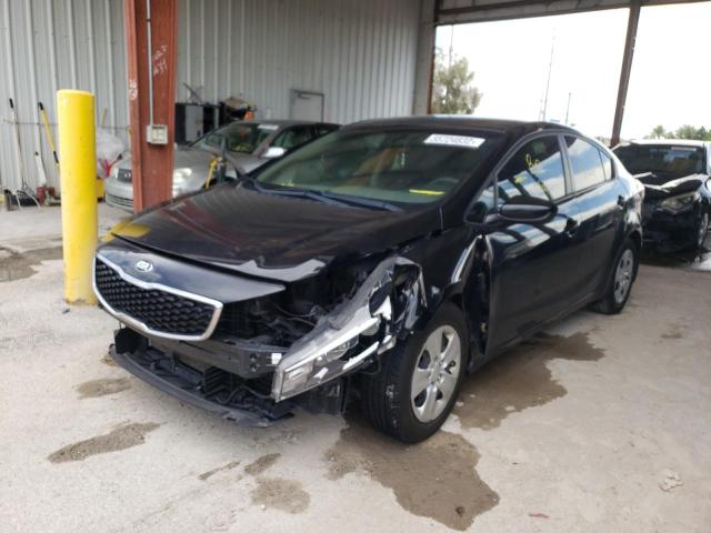 Photo 1 VIN: 3KPFL4A70JE256250 - KIA FORTE LX 