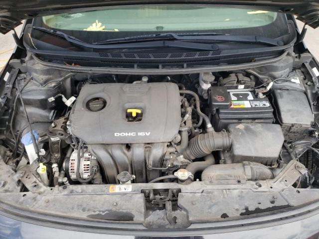 Photo 6 VIN: 3KPFL4A70JE256250 - KIA FORTE LX 