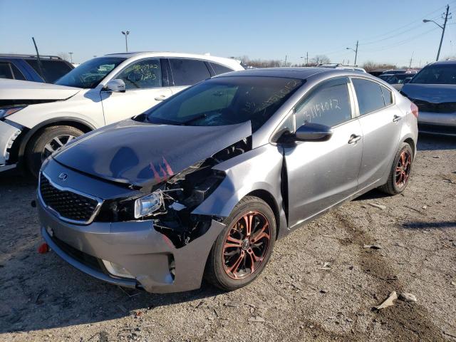 Photo 1 VIN: 3KPFL4A70JE268642 - KIA FORTE LX 