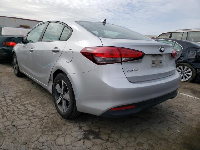 Photo 2 VIN: 3KPFL4A70JE269726 - KIA FORTE LX 