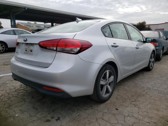 Photo 3 VIN: 3KPFL4A70JE269726 - KIA FORTE LX 