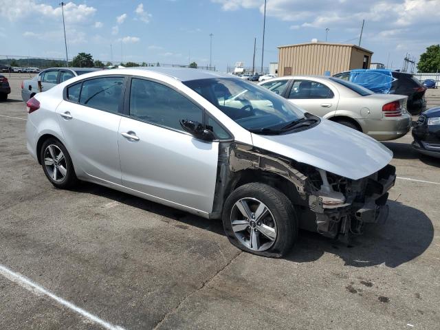 Photo 3 VIN: 3KPFL4A70JE274098 - KIA FORTE 