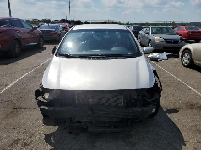 Photo 4 VIN: 3KPFL4A70JE274098 - KIA FORTE 