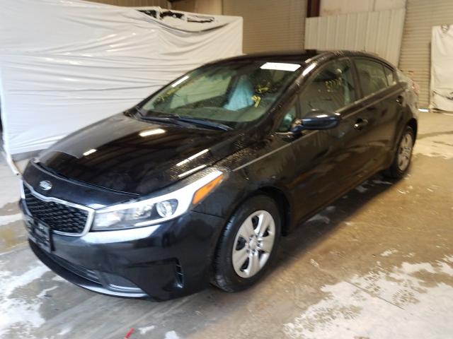 Photo 1 VIN: 3KPFL4A70JE277972 - KIA FORTE LX 