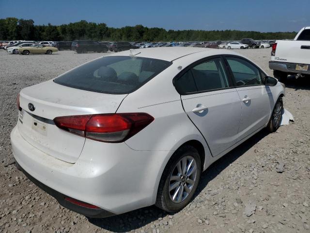 Photo 3 VIN: 3KPFL4A71HE007062 - KIA FORTE LX 