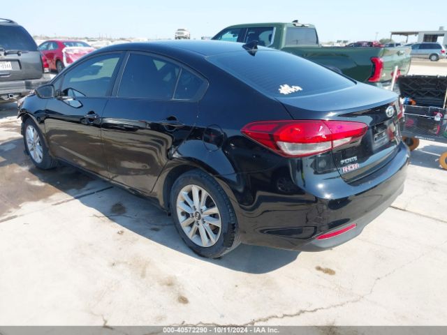 Photo 2 VIN: 3KPFL4A71HE008597 - KIA FORTE 