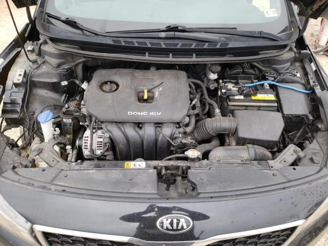 Photo 6 VIN: 3KPFL4A71HE029224 - KIA FORTE LX 