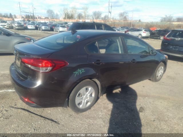 Photo 3 VIN: 3KPFL4A71HE029904 - KIA FORTE 