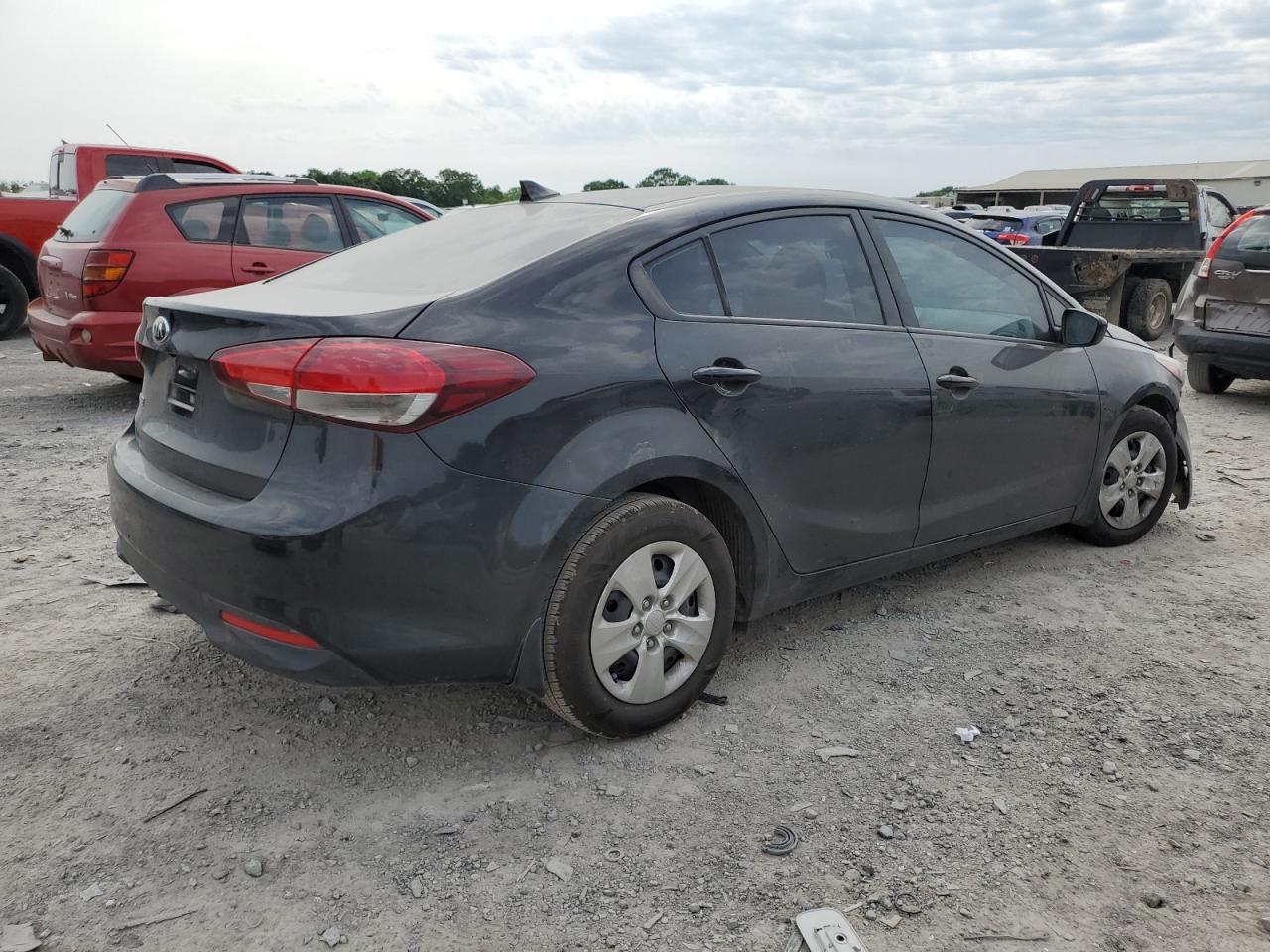 Photo 2 VIN: 3KPFL4A71HE032205 - KIA FORTE 