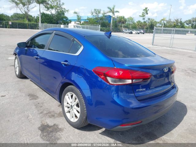 Photo 2 VIN: 3KPFL4A71HE043110 - KIA FORTE 