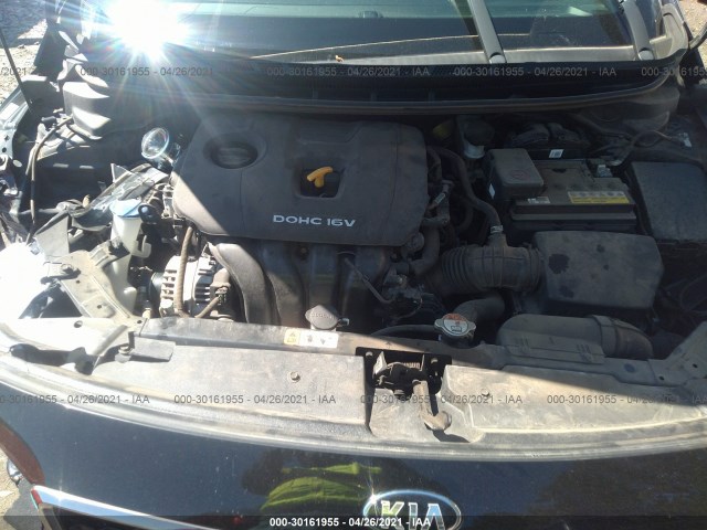 Photo 9 VIN: 3KPFL4A71HE065690 - KIA FORTE 