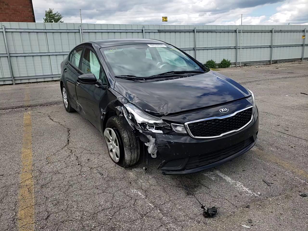 Photo 10 VIN: 3KPFL4A71HE095627 - KIA FORTE 