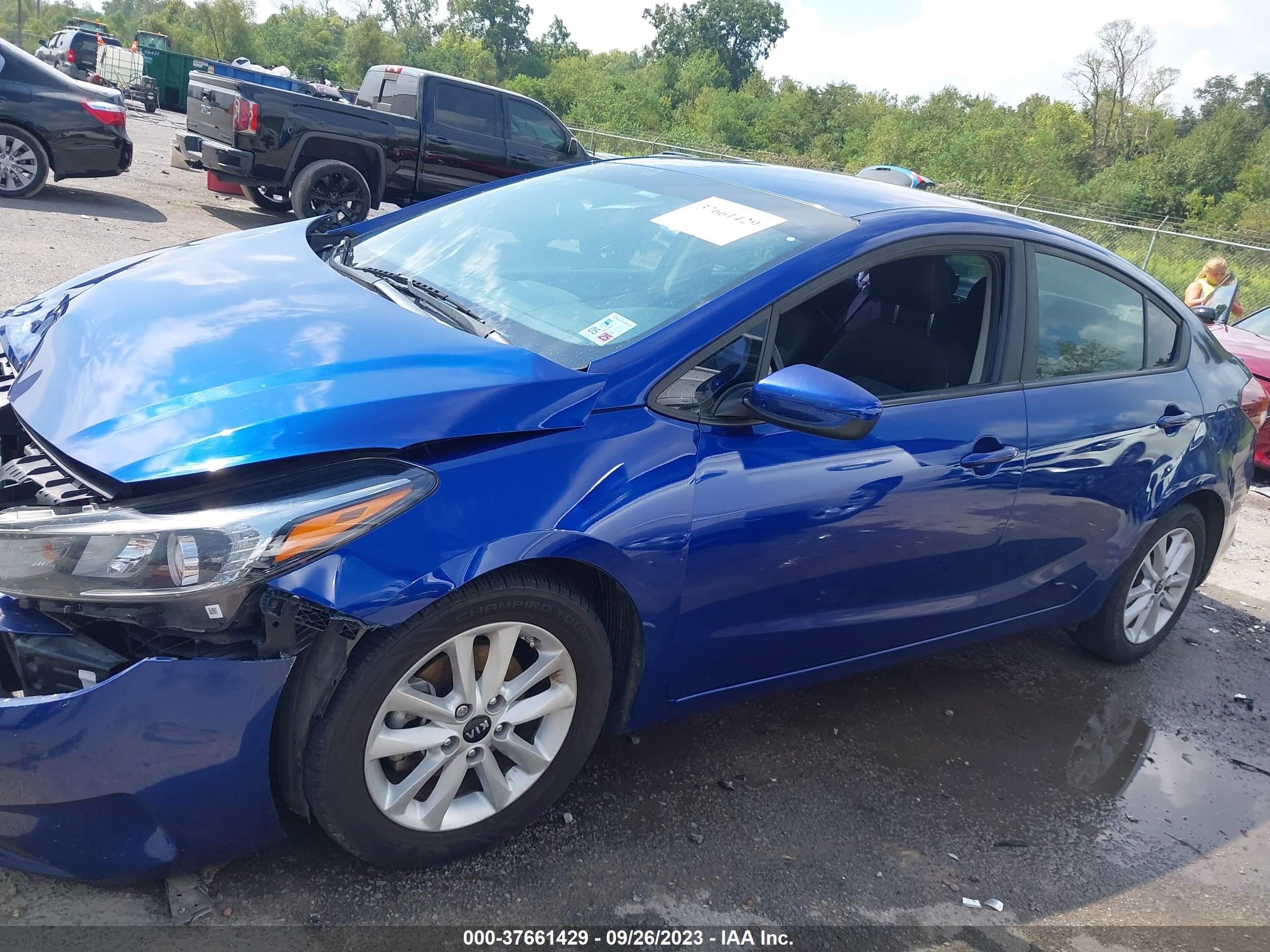 Photo 13 VIN: 3KPFL4A71HE105699 - KIA FORTE 