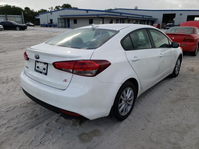 Photo 3 VIN: 3KPFL4A71HE119036 - KIA FORTE LX 