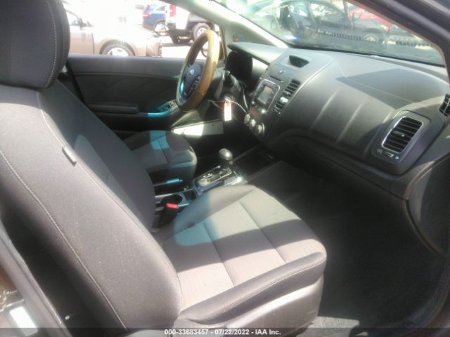 Photo 4 VIN: 3KPFL4A71HE127685 - KIA FORTE 