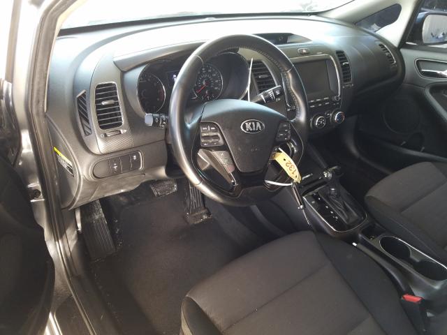 Photo 8 VIN: 3KPFL4A71HE128433 - KIA FORTE LX 