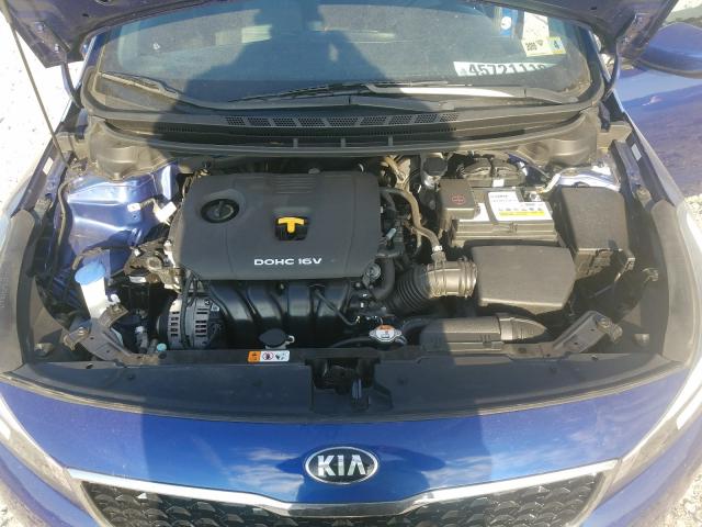 Photo 6 VIN: 3KPFL4A71HE132448 - KIA FORTE LX 