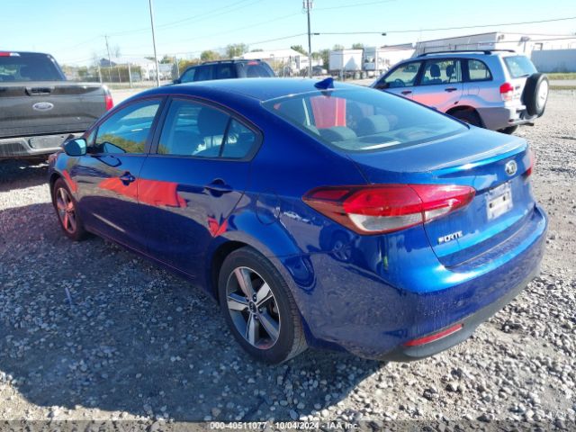 Photo 2 VIN: 3KPFL4A71JE166640 - KIA FORTE 