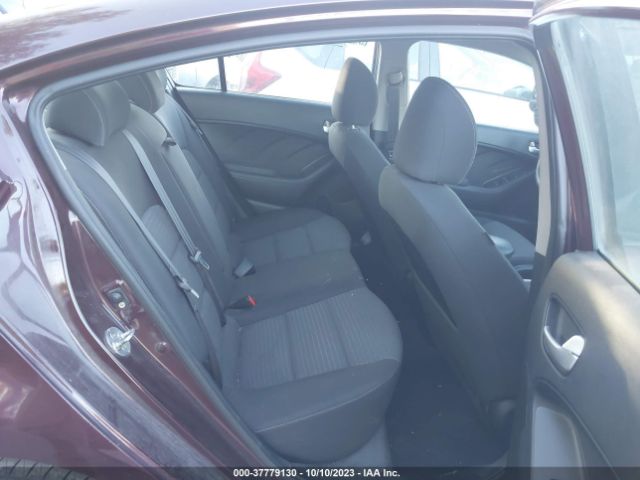 Photo 7 VIN: 3KPFL4A71JE171787 - KIA FORTE 