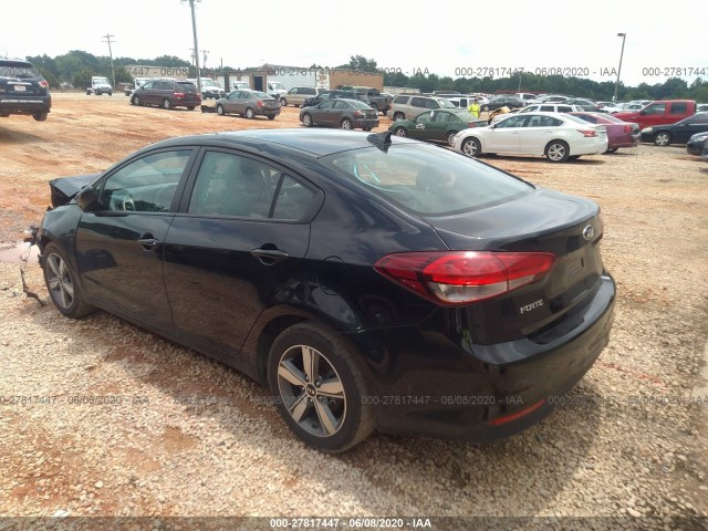 Photo 2 VIN: 3KPFL4A71JE173507 - KIA FORTE 