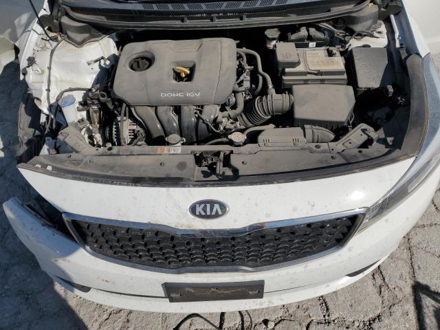 Photo 10 VIN: 3KPFL4A71JE173989 - KIA FORTE LX 