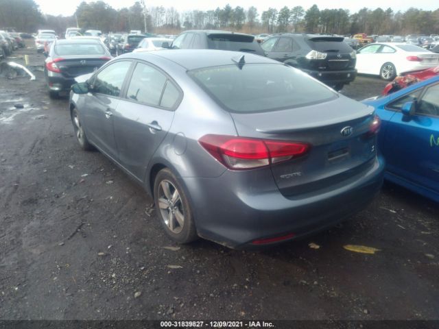 Photo 2 VIN: 3KPFL4A71JE189352 - KIA FORTE 