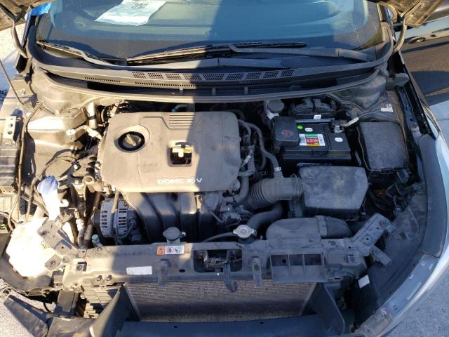 Photo 10 VIN: 3KPFL4A71JE213293 - KIA FORTE LX 