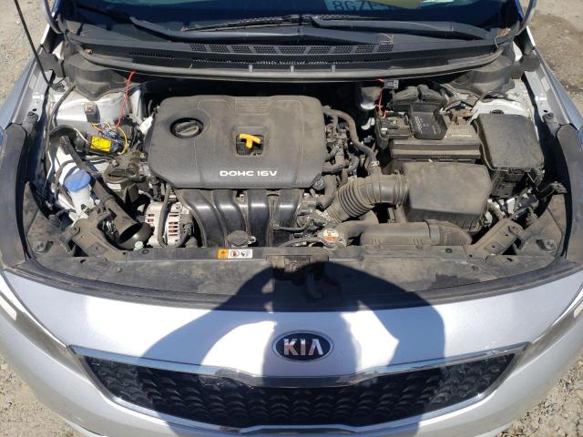 Photo 10 VIN: 3KPFL4A71JE244513 - KIA FORTE LX 