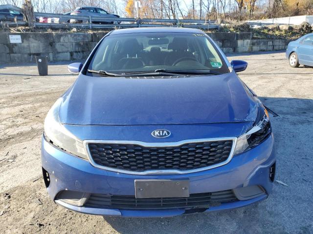 Photo 4 VIN: 3KPFL4A71JE247976 - KIA FORTE LX 