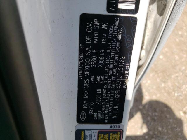 Photo 11 VIN: 3KPFL4A71JE253132 - KIA FORTE LX 