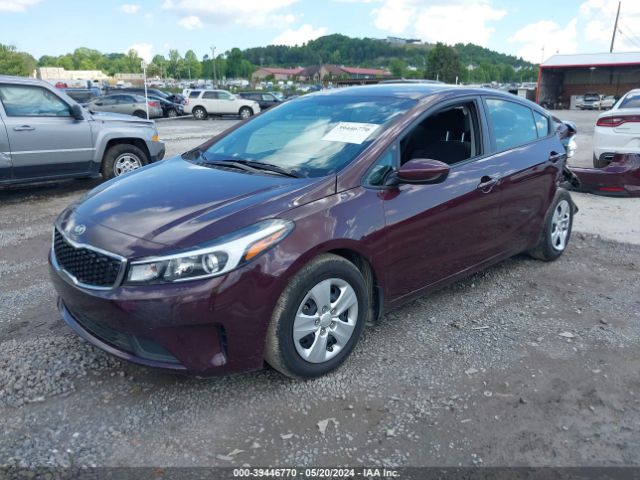 Photo 1 VIN: 3KPFL4A71JE255818 - KIA FORTE 