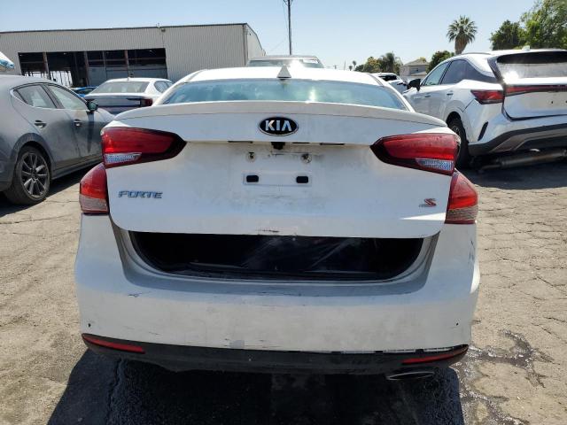 Photo 5 VIN: 3KPFL4A71JE272201 - KIA FORTE LX 