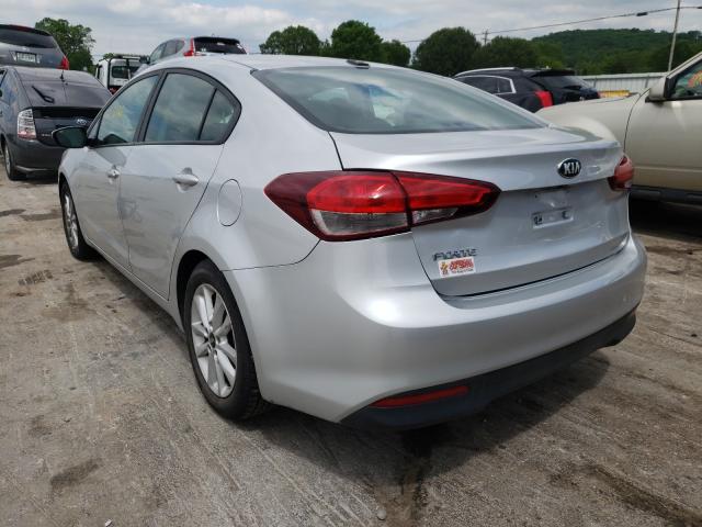 Photo 2 VIN: 3KPFL4A72HE013761 - KIA FORTE LX 