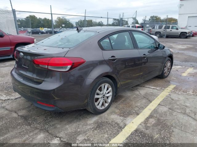 Photo 3 VIN: 3KPFL4A72HE016059 - KIA FORTE 