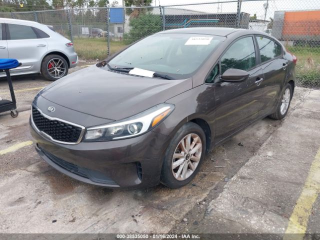 Photo 5 VIN: 3KPFL4A72HE016059 - KIA FORTE 