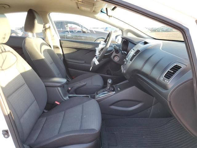 Photo 4 VIN: 3KPFL4A72HE017423 - KIA FORTE LX 