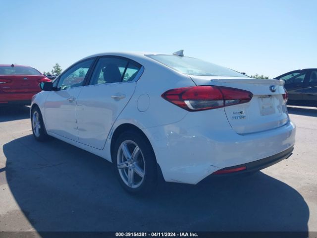 Photo 2 VIN: 3KPFL4A72HE023593 - KIA FORTE 