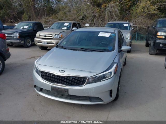 Photo 1 VIN: 3KPFL4A72HE025294 - KIA FORTE 