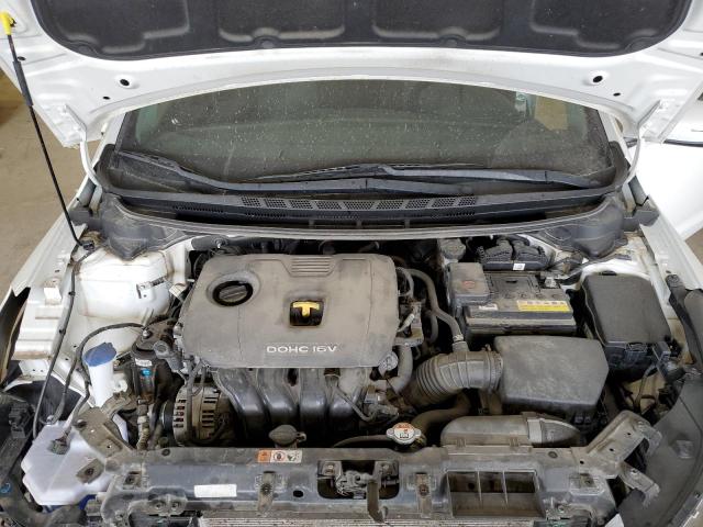 Photo 10 VIN: 3KPFL4A72HE040877 - KIA FORTE LX 