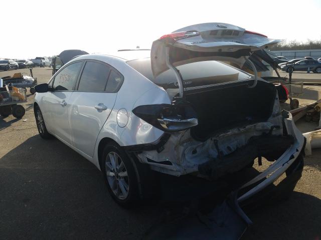 Photo 2 VIN: 3KPFL4A72HE065200 - KIA FORTE LX 