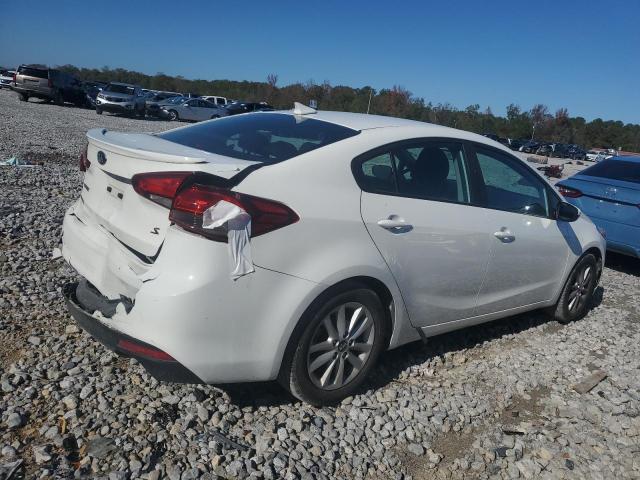 Photo 2 VIN: 3KPFL4A72HE114489 - KIA FORTE LX 