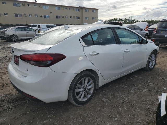 Photo 2 VIN: 3KPFL4A72HE115965 - KIA FORTE 