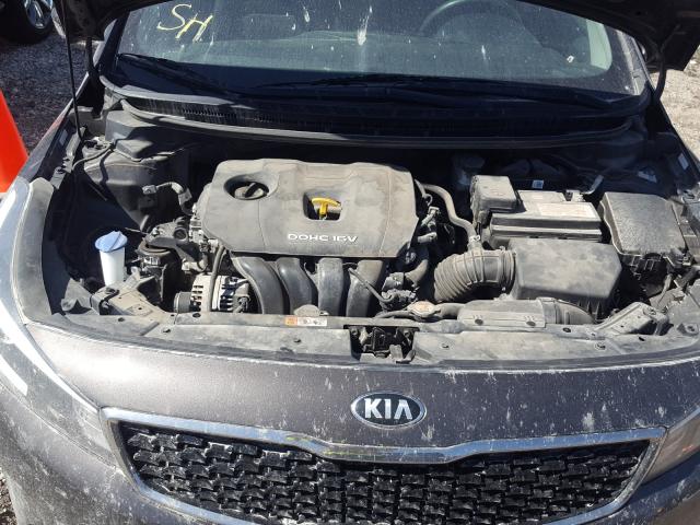 Photo 6 VIN: 3KPFL4A72HE142258 - KIA FORTE LX 