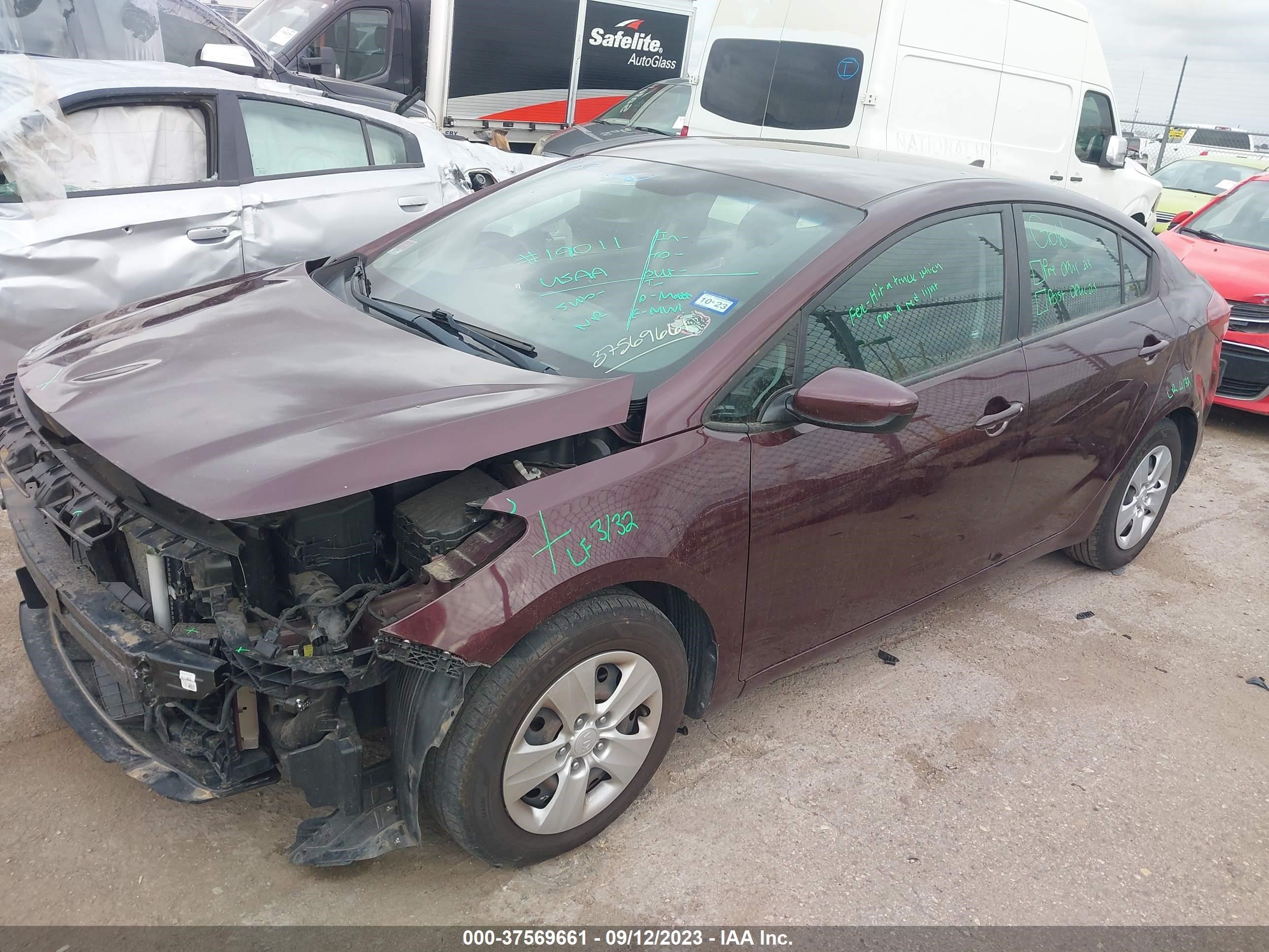 Photo 14 VIN: 3KPFL4A72HE159111 - KIA FORTE 