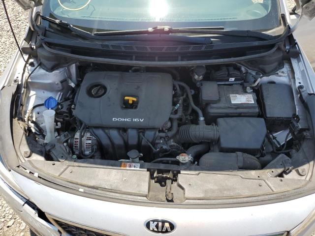 Photo 10 VIN: 3KPFL4A72JE182510 - KIA FORTE LX 