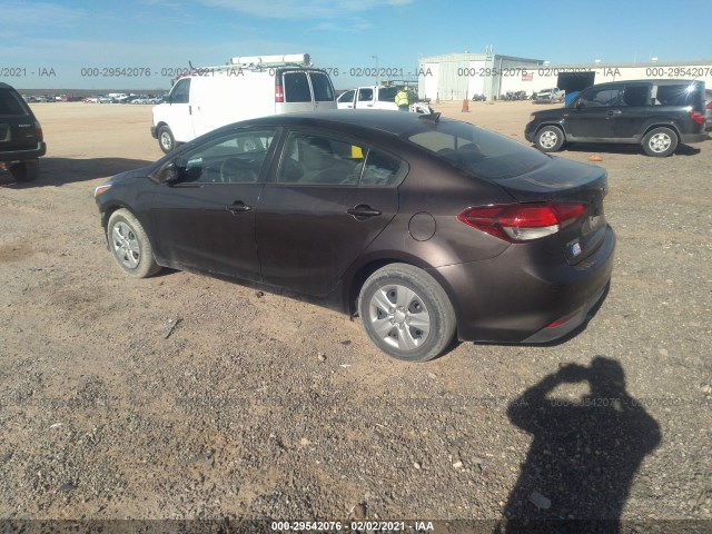 Photo 2 VIN: 3KPFL4A72JE208149 - KIA FORTE 