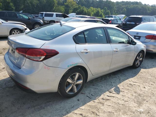 Photo 2 VIN: 3KPFL4A72JE210998 - KIA FORTE LX 