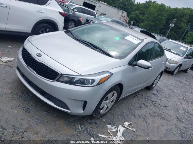 Photo 1 VIN: 3KPFL4A72JE213190 - KIA FORTE 