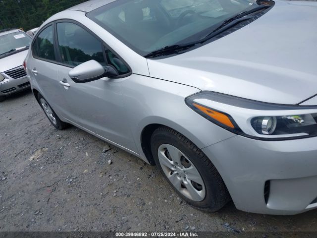 Photo 5 VIN: 3KPFL4A72JE213190 - KIA FORTE 